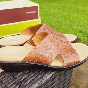 Naturalizer Viola-Coffee Bean Lea. Sz 8